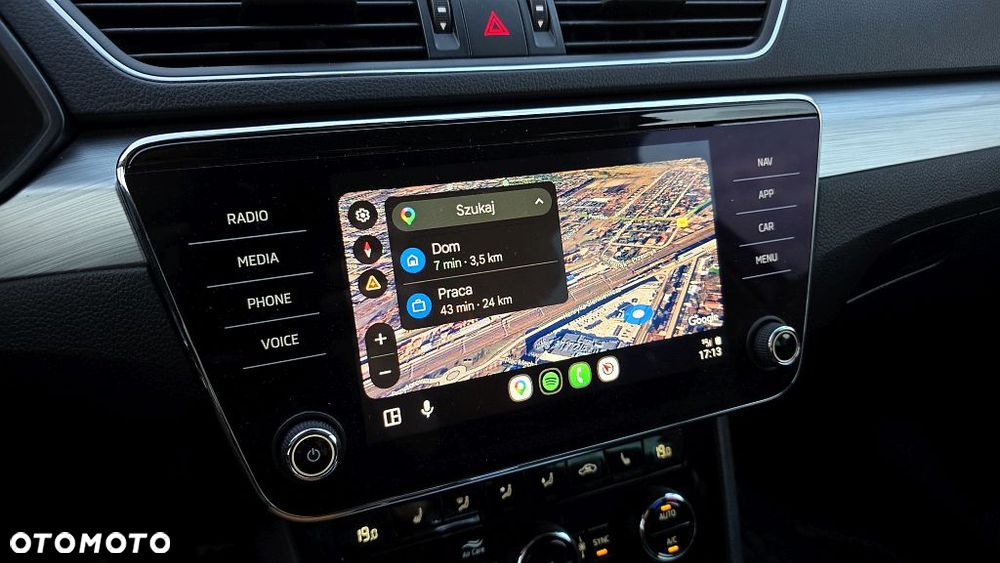 Skoda Superb 2.0 TSI Style DSG - 13