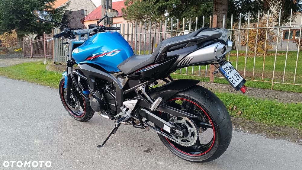 Yamaha FZ - 3