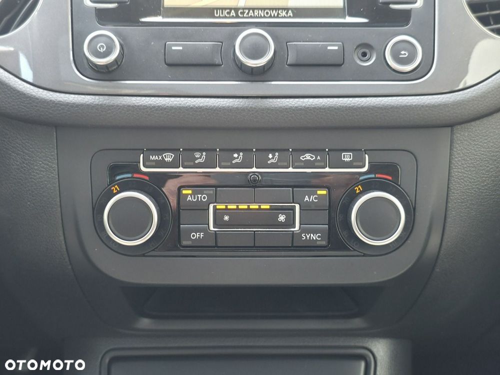 Volkswagen Tiguan - 16