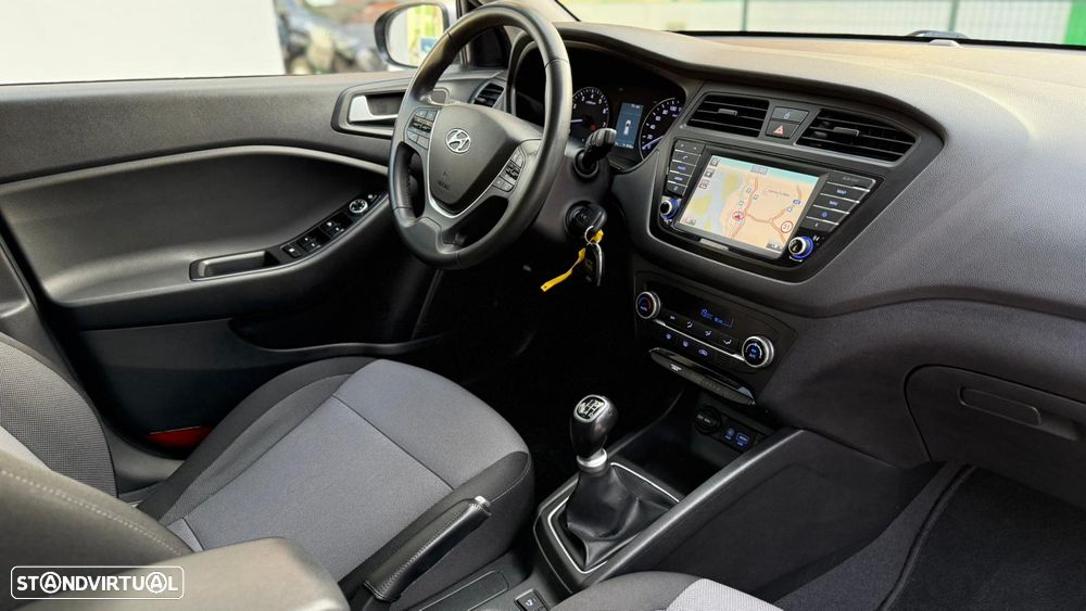 Hyundai i20 1.2 LED+Pack Navegação - 11