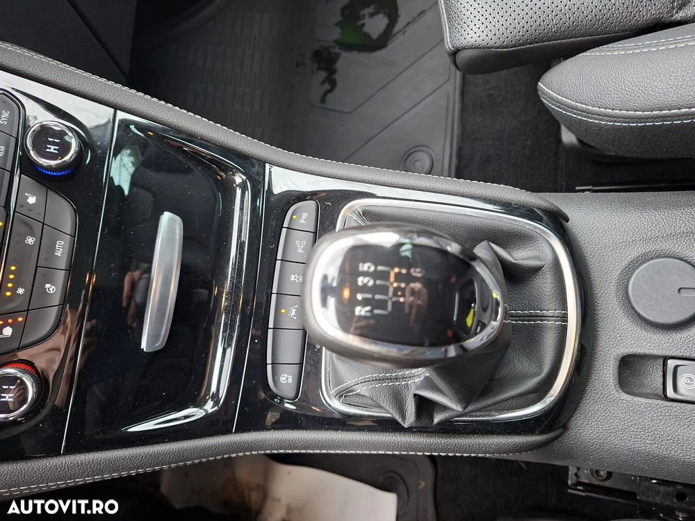 Opel Astra 1.6 D (CDTI) Innovation - 17