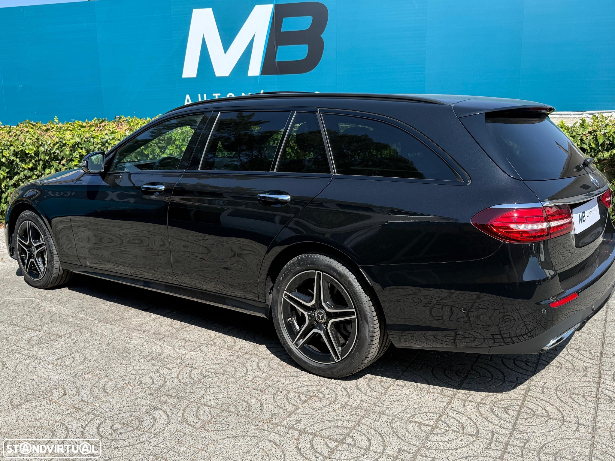 Mercedes-Benz E 300 de AMG Line 4Matic - 2