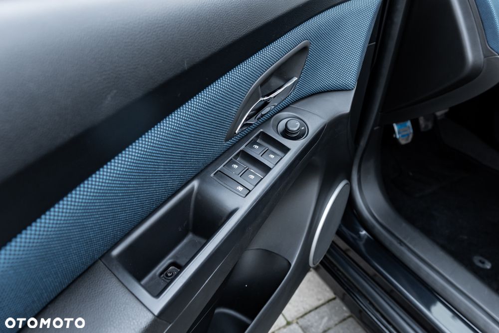 Chevrolet Cruze 1.8 LT - 18