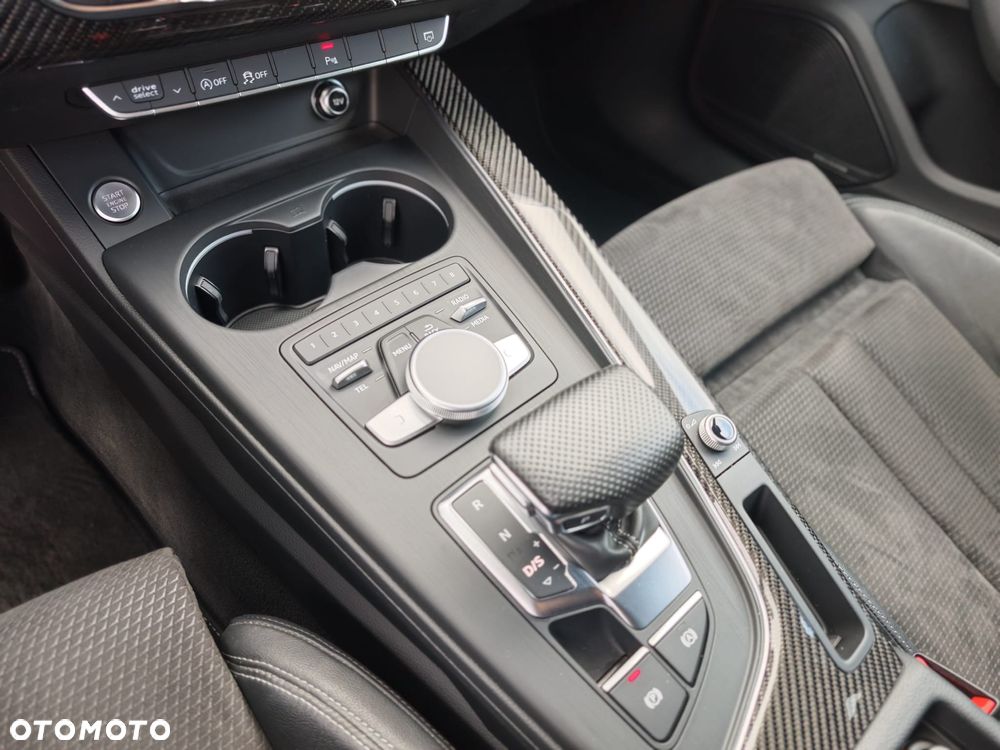 Audi A4 - 21