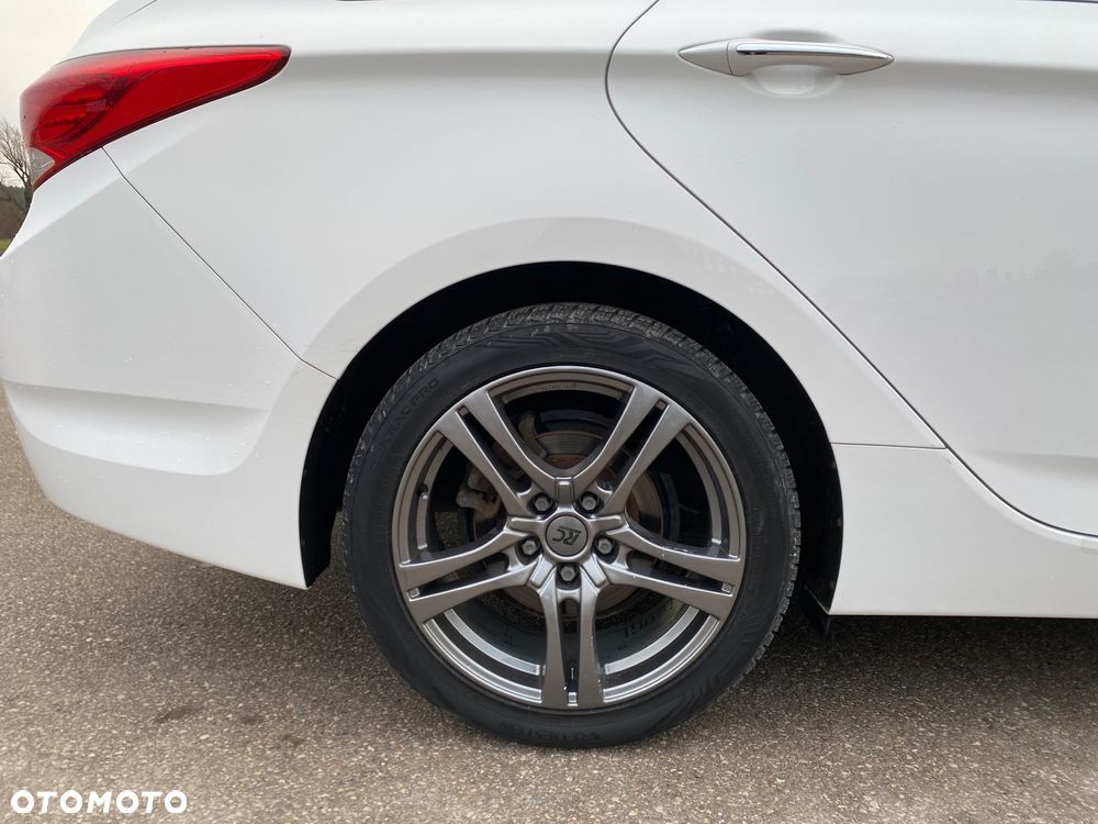 Hyundai i40 i40cw 1.6 Fifa World Cup Edition - 11