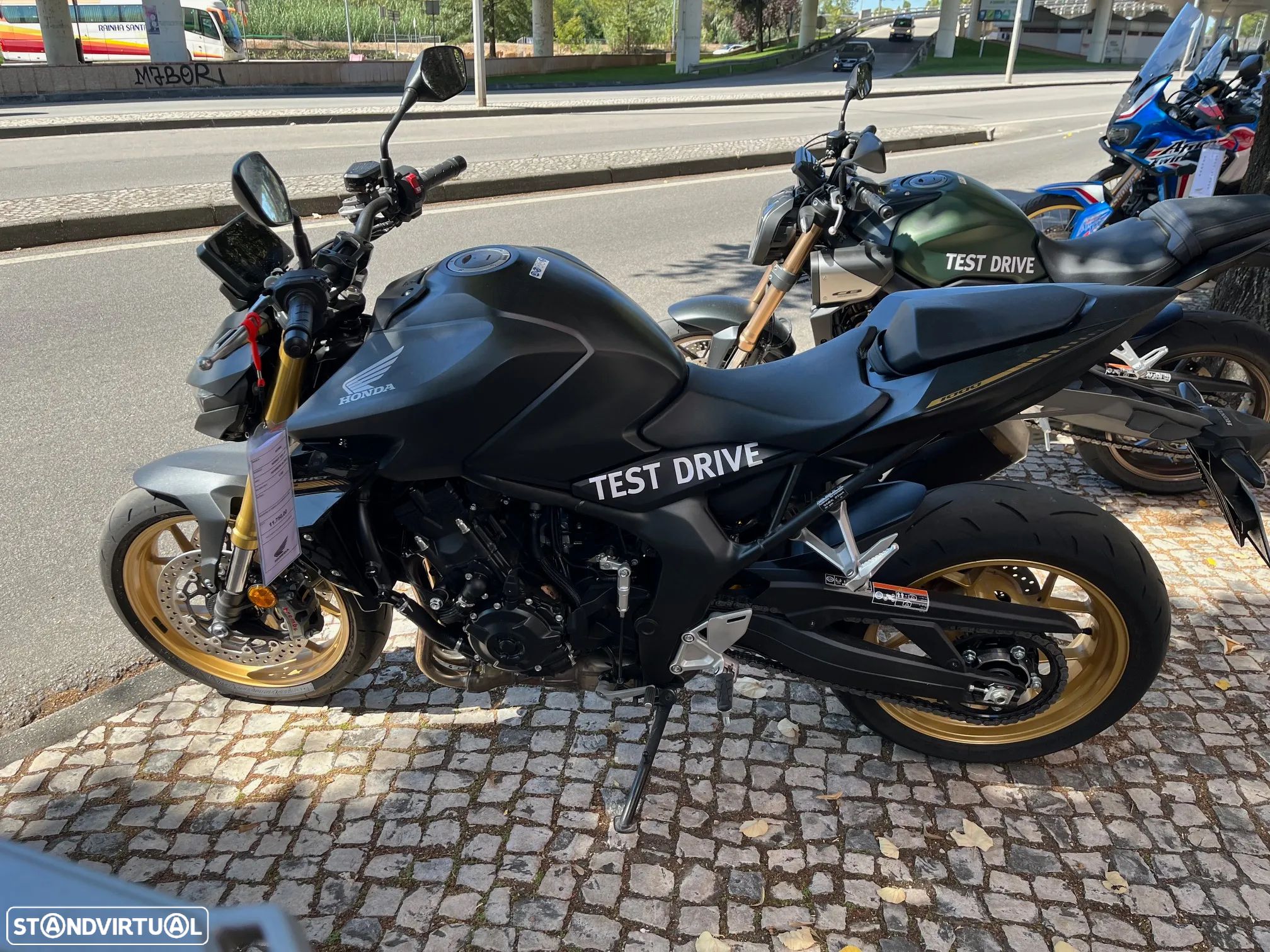 Honda Hornet CB 1000 SP - 1