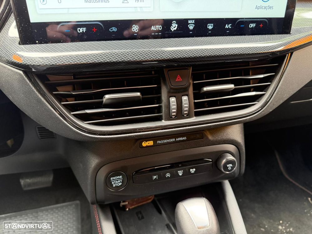 Ford Focus - 28