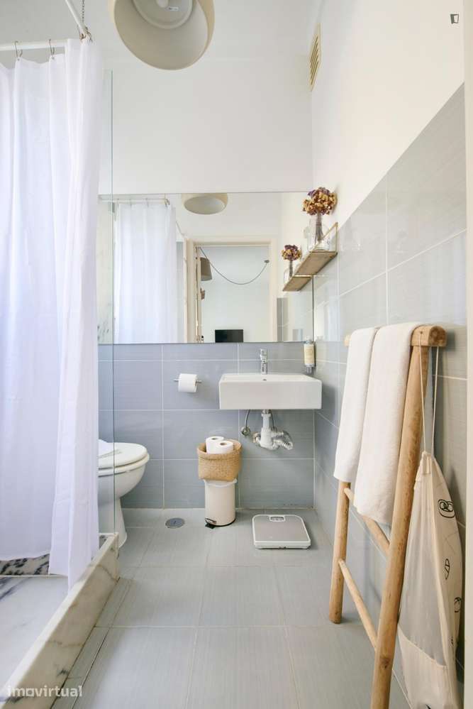 Apartamento com 1 quartos - localizado em Anjos Lisbon - Grande imagem: 4/19