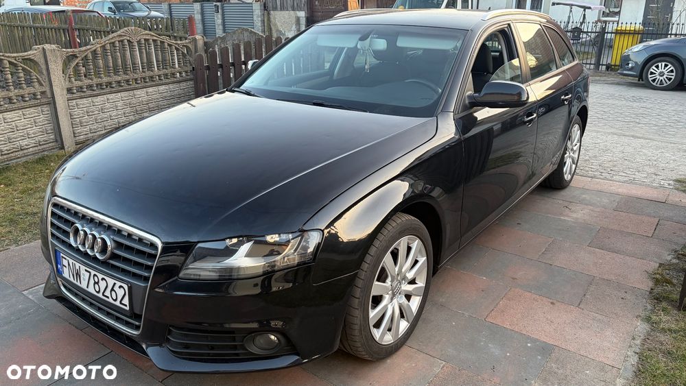 Audi A4 Avant 2.0 TDI DPF Ambiente - 1
