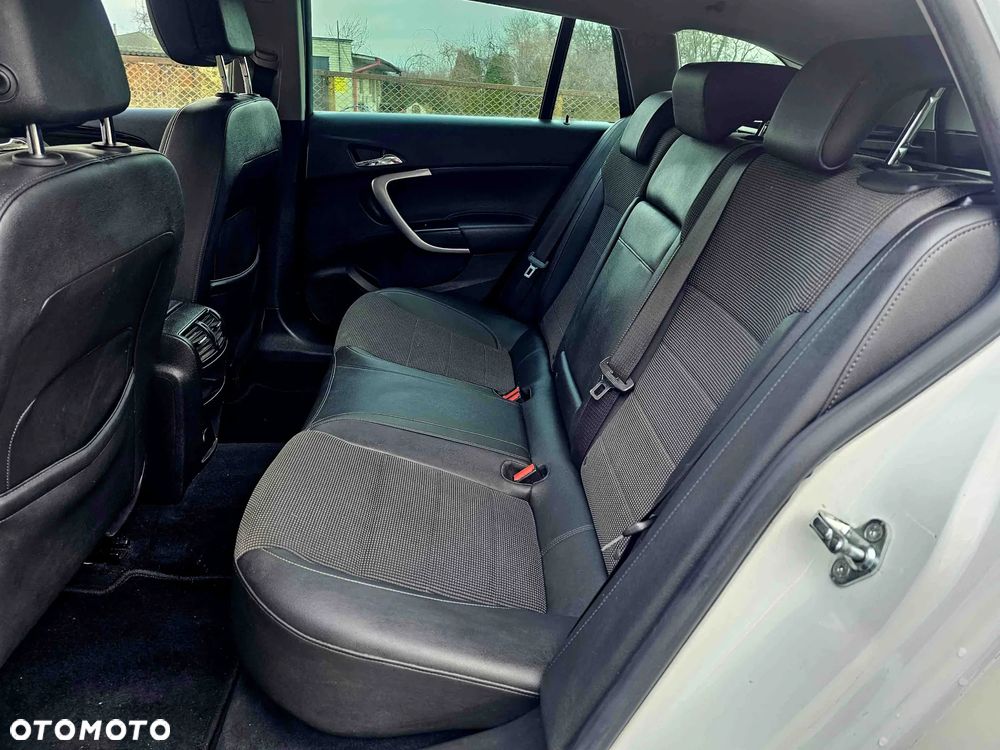 Opel Insignia 1.6 Turbo Innovation - 17