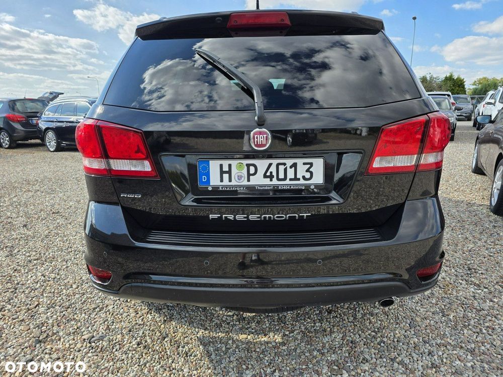 Fiat Freemont 2.0 Multijet 16V DPF Automatik Allrad Black Code - 6