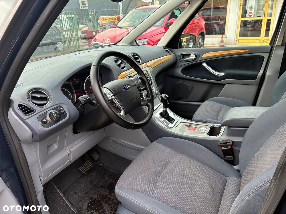 Ford Galaxy 2.0 TDCi Ghia - 20