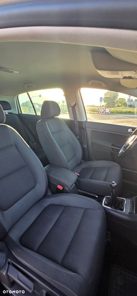 Volkswagen Golf Plus 1.6 TDI DPF BlueMotion Technology Team - 22