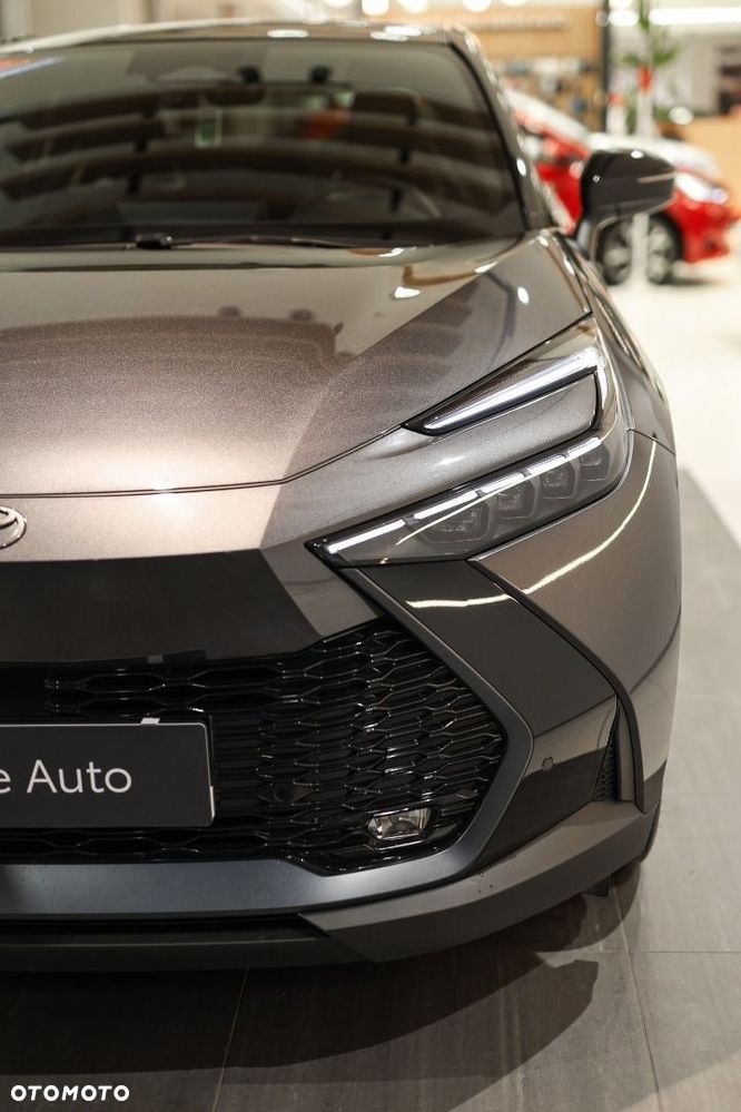 Toyota C-HR - 14