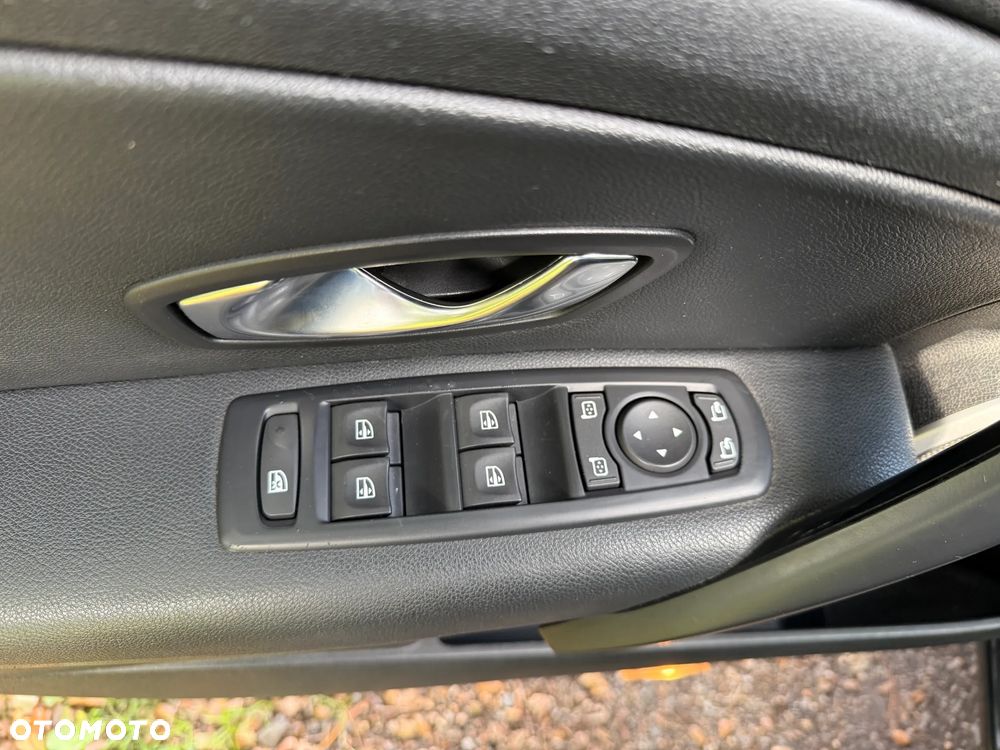 Renault Megane Grandtour dCi 160 FAP Luxe - 12