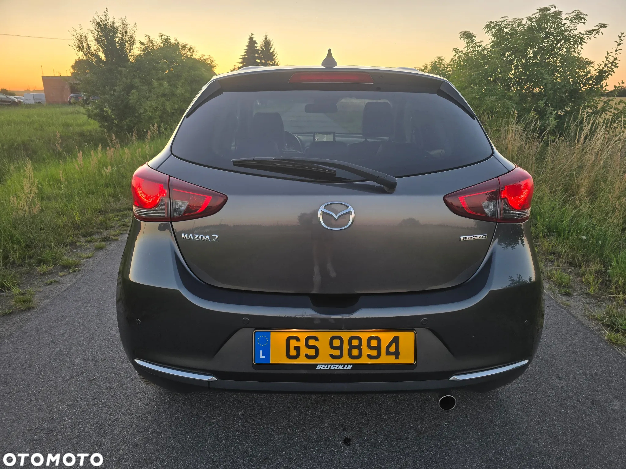 Mazda 2 e-SKYACTIV G 90 M HYBRID Center-Line - 3
