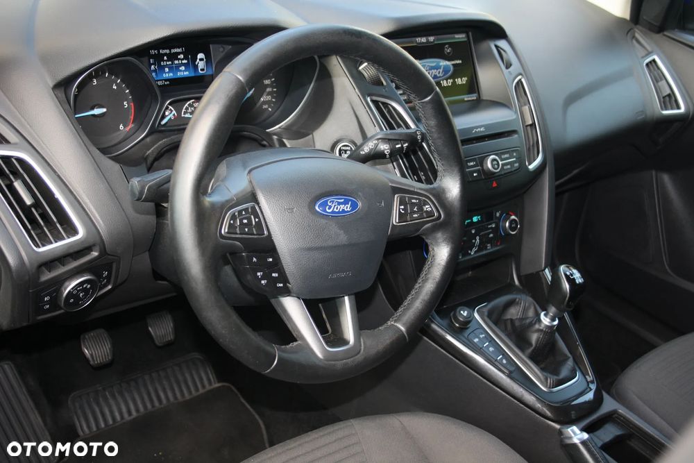 Ford Focus 1.5 EcoBlue Start-Stopp-System TITANIUM X - 16