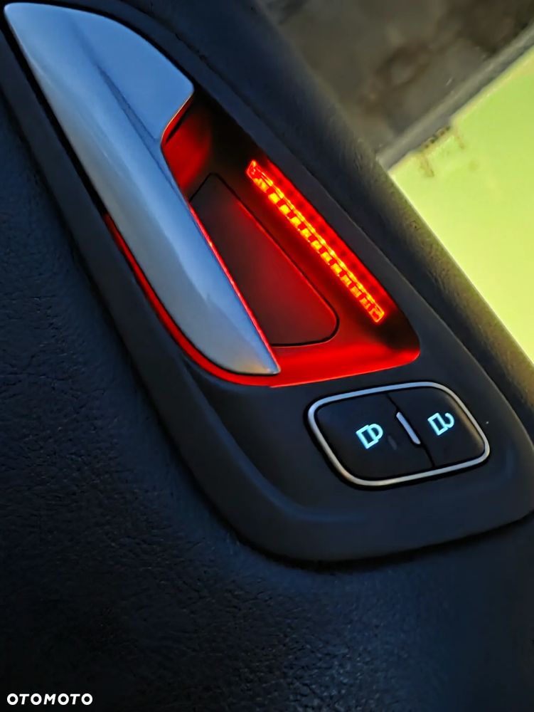 Ford C-MAX 1.0 EcoBoost Titanium ASS - 25