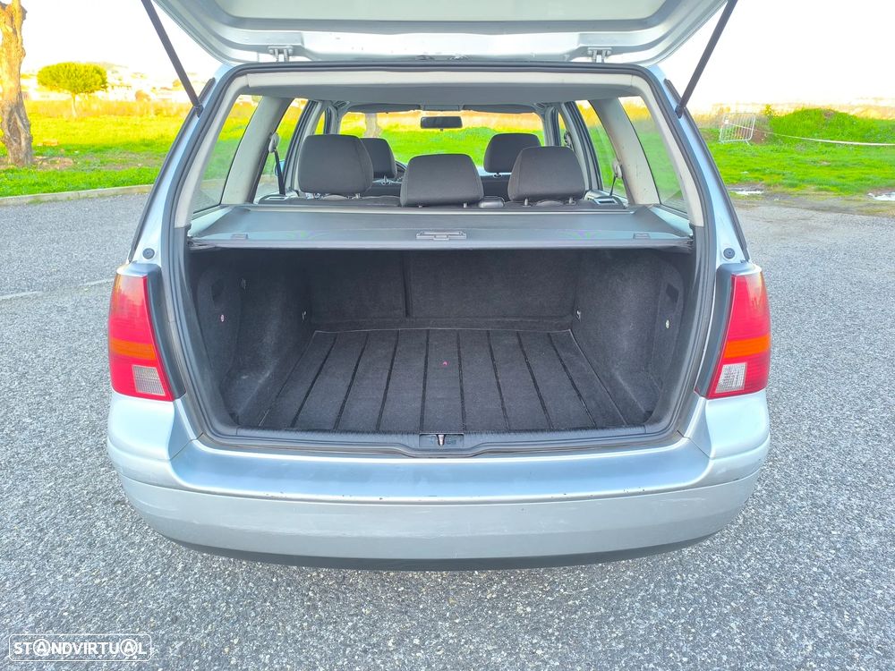 VW Golf Variant 1.9 TDi Highline - 5