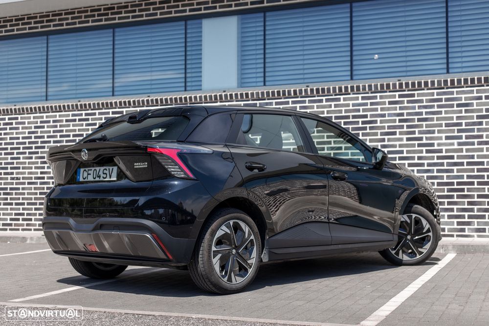 MG MG4 Luxury 49 kWh - 14
