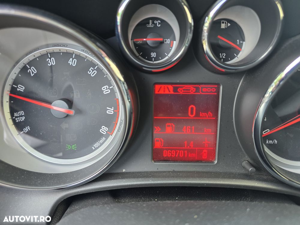 Opel Astra 1.4 Turbo ECOTEC Selection - 16