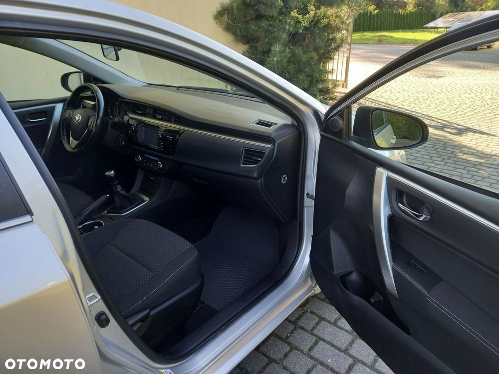 Toyota Corolla 1.6 Valvematic Edition - 20