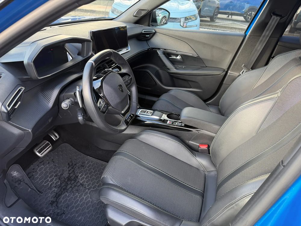 Peugeot 2008 - 7