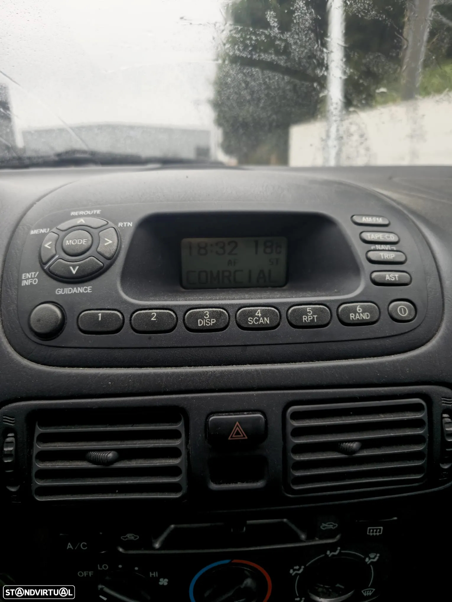 Toyota Corolla L/B 1.4 Sol AC - 14