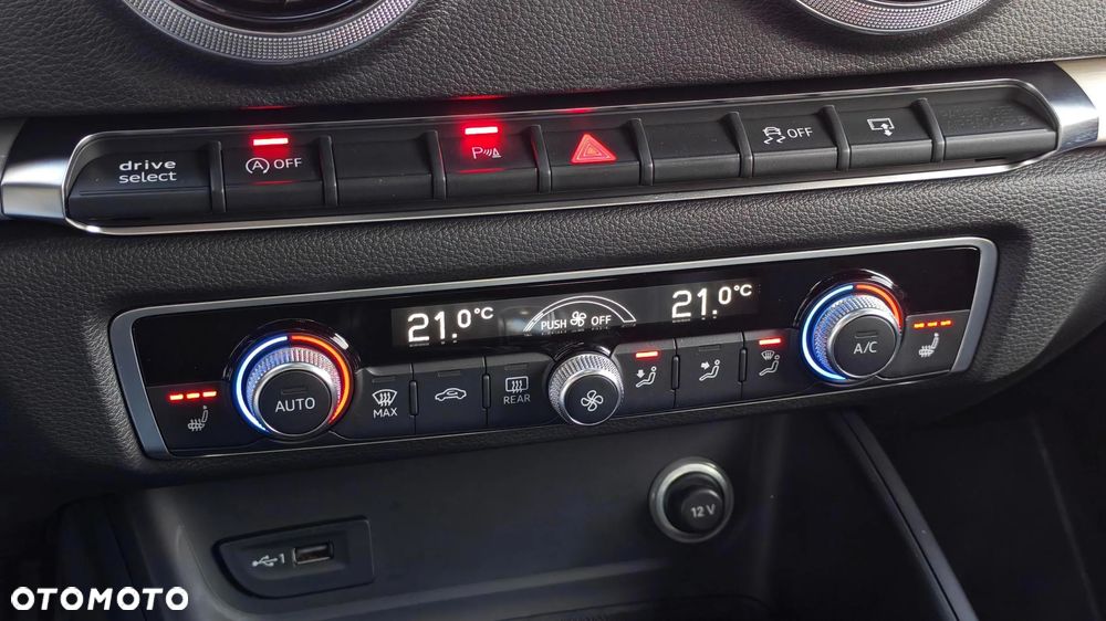 Audi A3 Sportback 30 TDI S tronic design - 30