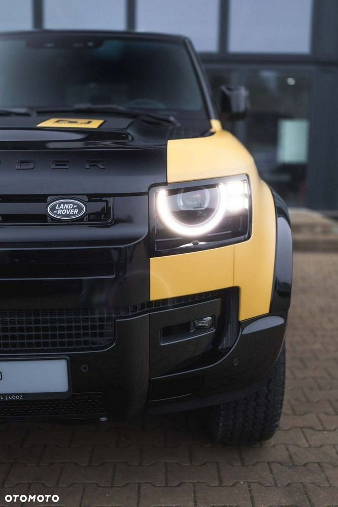 Land Rover Defender - 5