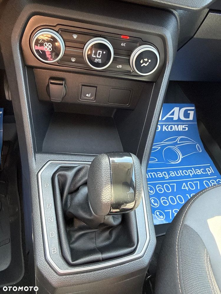 Dacia Jogger 1.6 Full Hybrid 140 Expression MMT 7os - 26