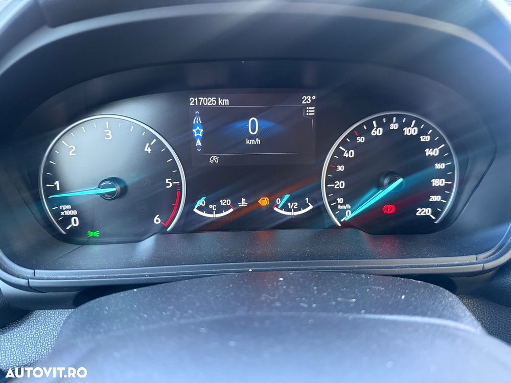 Ford EcoSport 1.5 TDCi ST-Line - 9