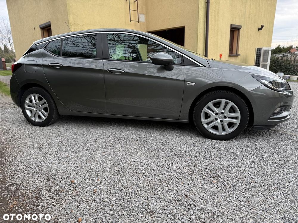 Opel Astra 1.4 T Enjoy - 11