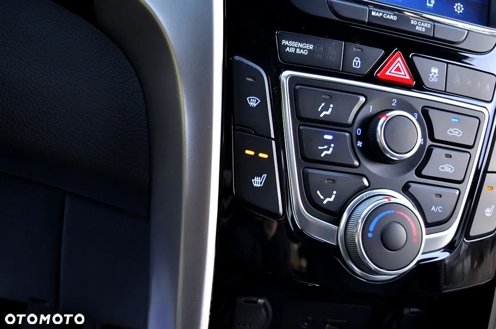 Hyundai i30 1.6 GDI BlueDrive Premium - 32