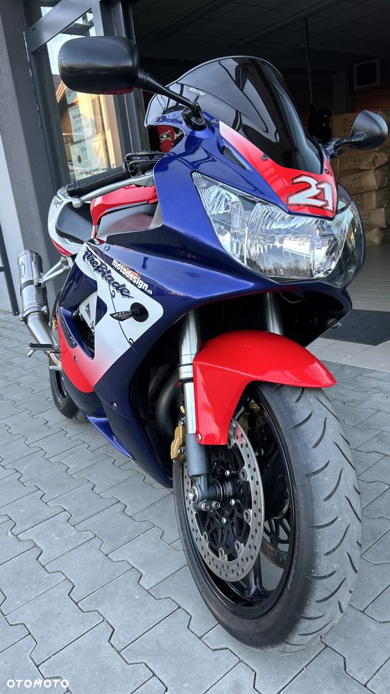 Honda CBR - 16