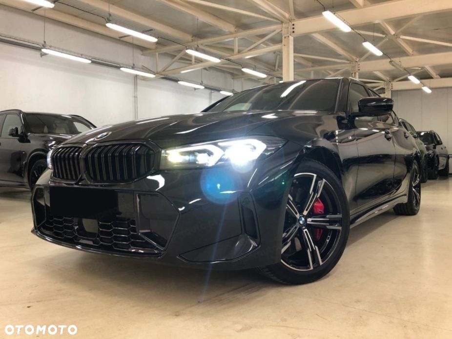 BMW Seria 3 330i xDrive M Sport sport - 3