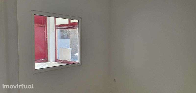 Arrenda-se Loja Oliveira de Azemeis - Grande imagem: 5/5