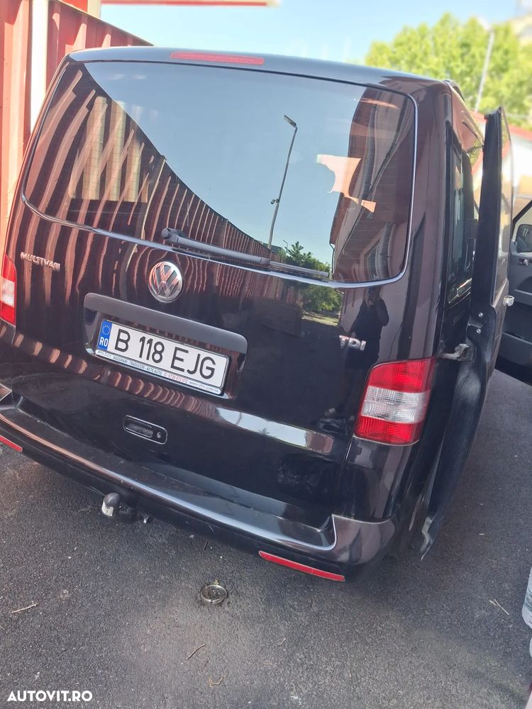 Volkswagen Multivan - 3