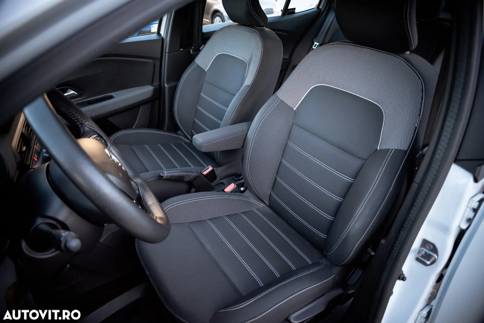 Dacia Logan ECO-G 100 MT6 Comfort - 13