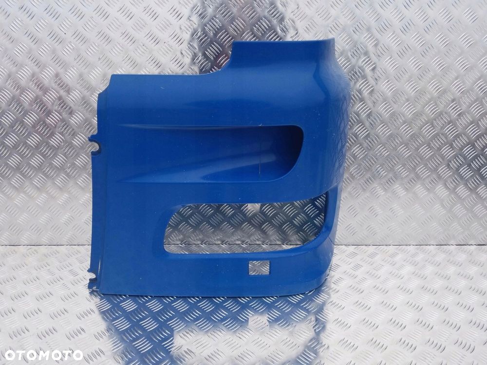 OBUDOWA POSZYCIE REFLEKTORA LAMPY PRAWE DAF 106 LIFT - 11