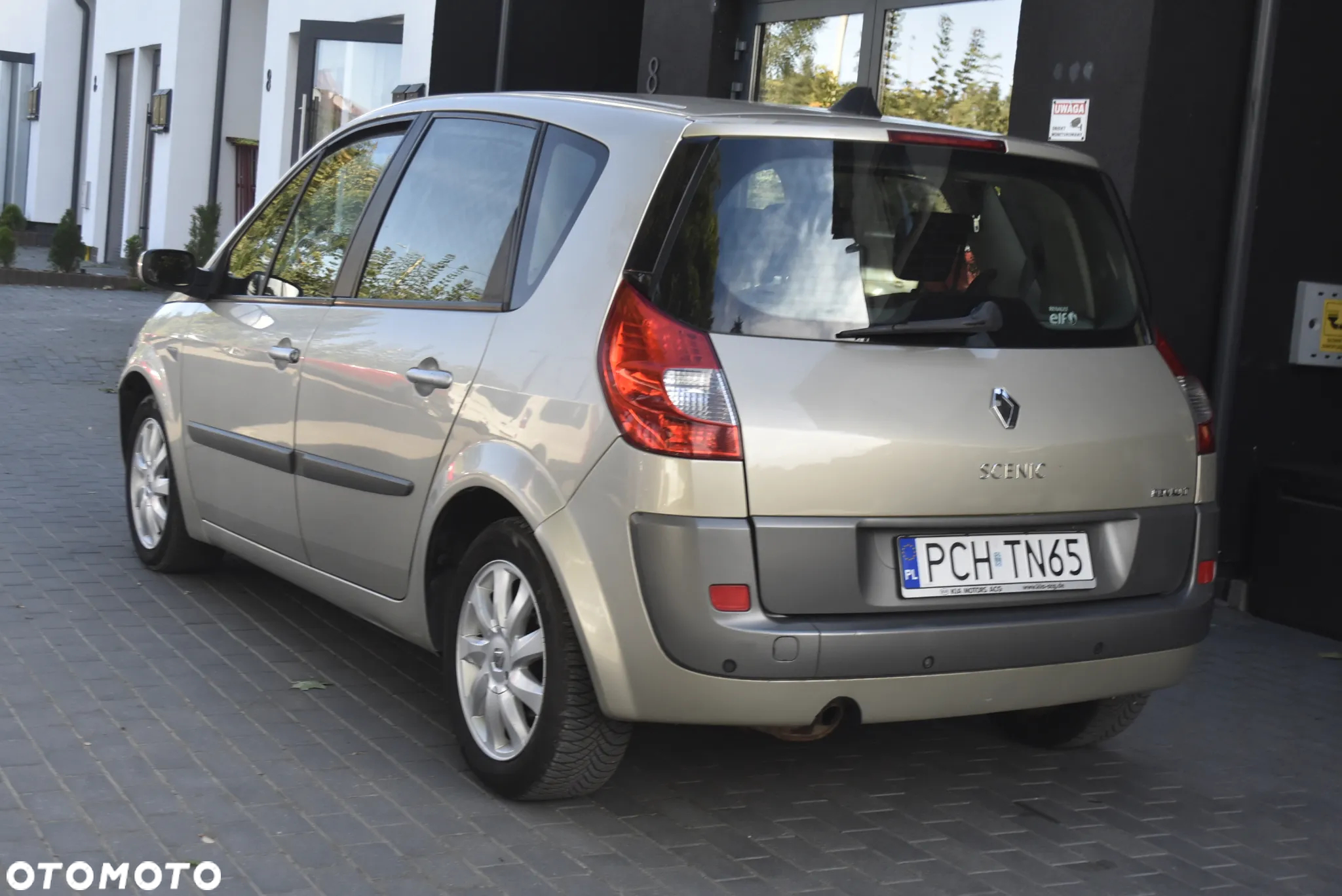 Renault Scenic 1.6 16V Authentique Exception - 4