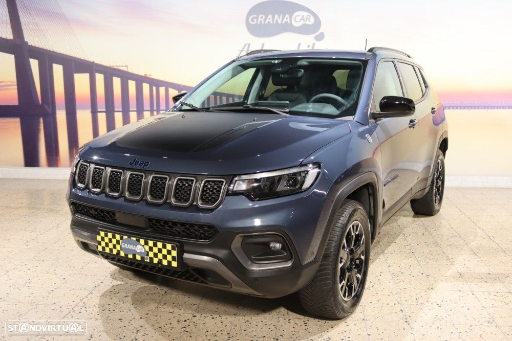 Jeep Compass 1.3 TG Trailhawk - 1