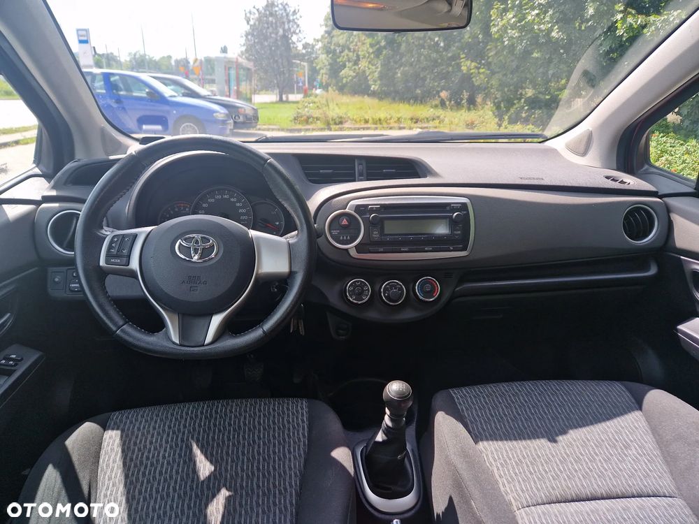 Toyota Yaris 1.33 Luna - 9