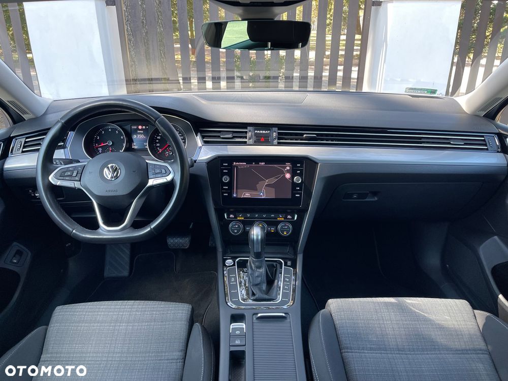 Volkswagen Passat 2.0 TSI Business DSG - 16