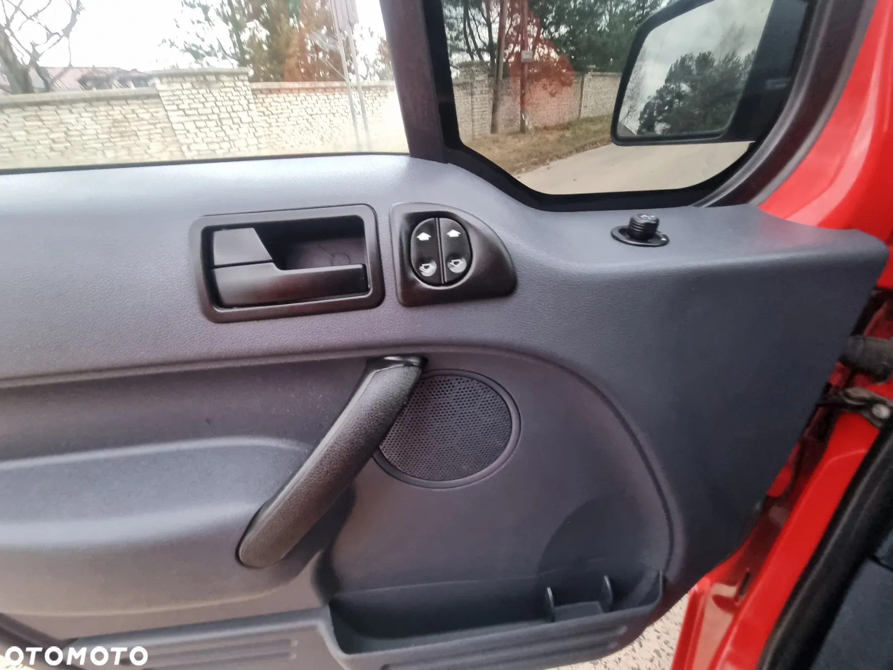 Ford Transit Connect - 30