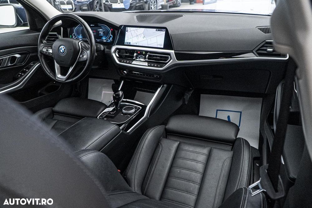 BMW Seria 3 320e AT PHEV - 3