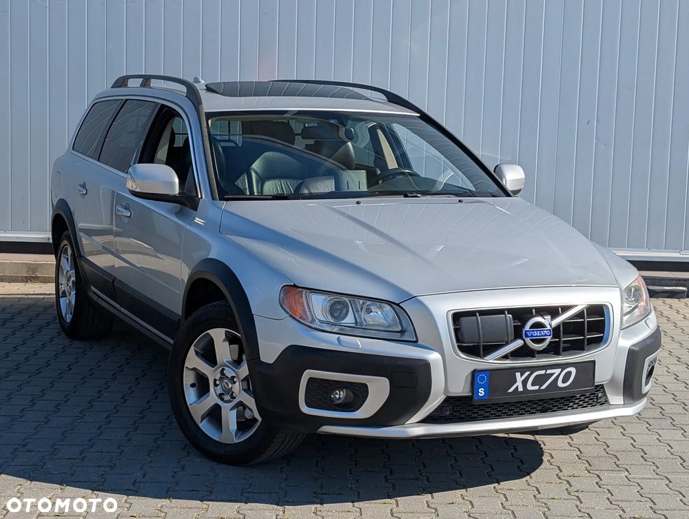 Volvo XC 70 - 10