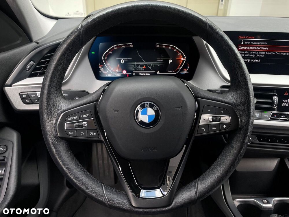 BMW Seria 1 - 8