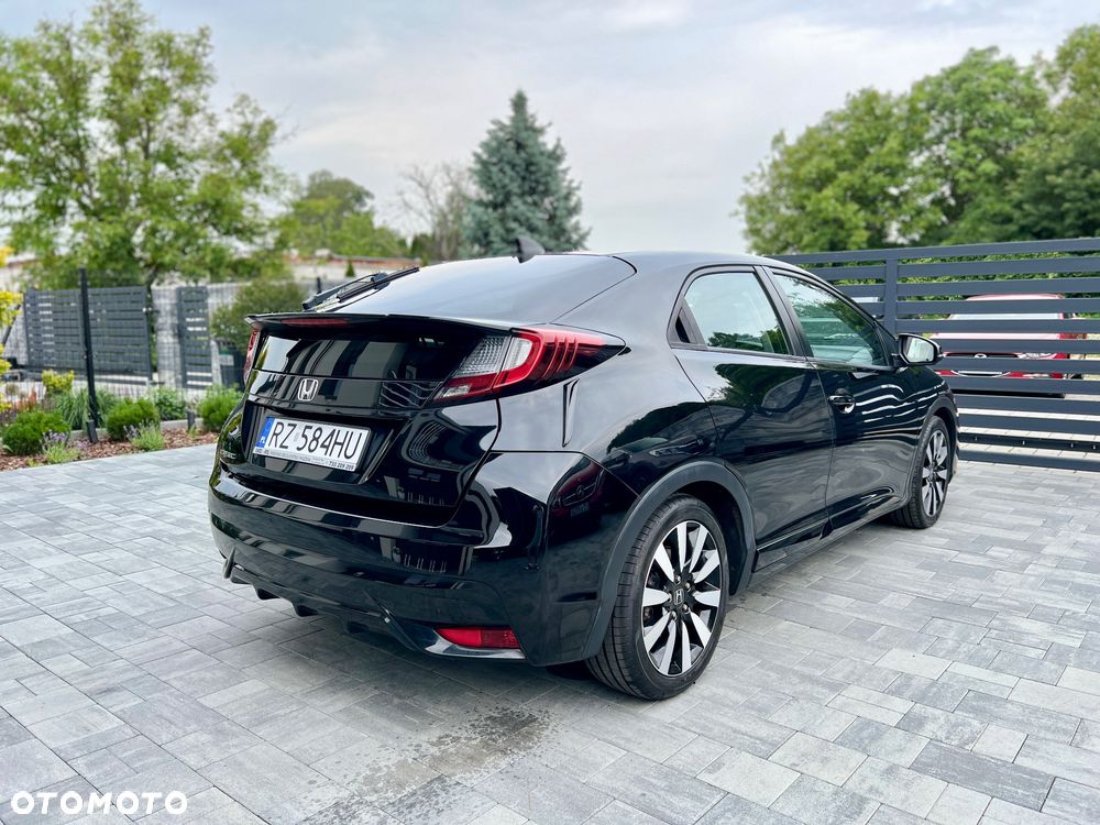 Honda Civic 1.8 i-VTEC Elegance - 3