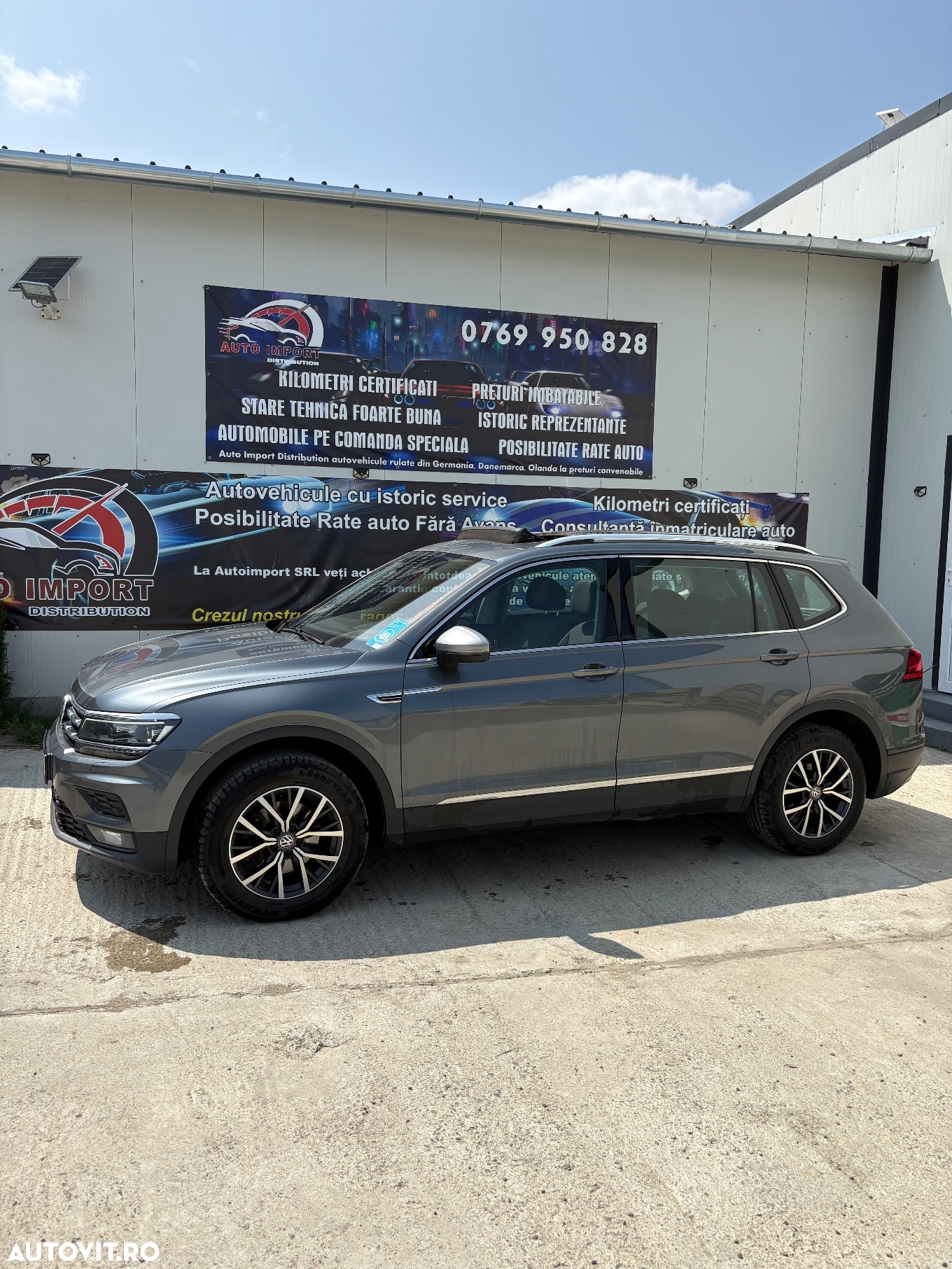 Volkswagen Tiguan Allspace 2.0 TDI SCR DSG Comfortline - 3